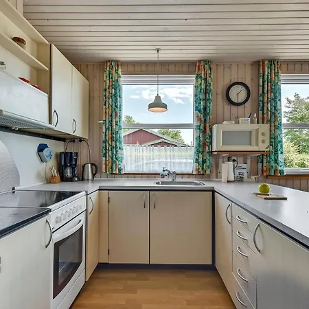 3 Bedroom Nice In Juelsminde Prázdninový dům